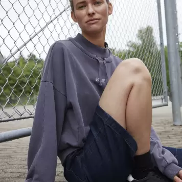 esmé studios - Jade Sweat Shirt, Nine Iron