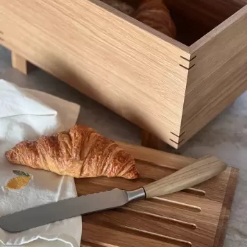 Ferm Living - Brødkasse Bon Wooden Box, Oiled Oak