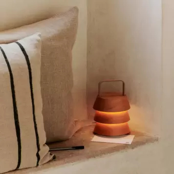 Ferm Living - Transportabel Lampe Luver, Natur