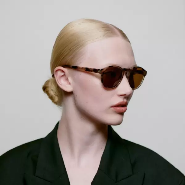 A.Kjærbede - Solbrille Marvin, Coquina