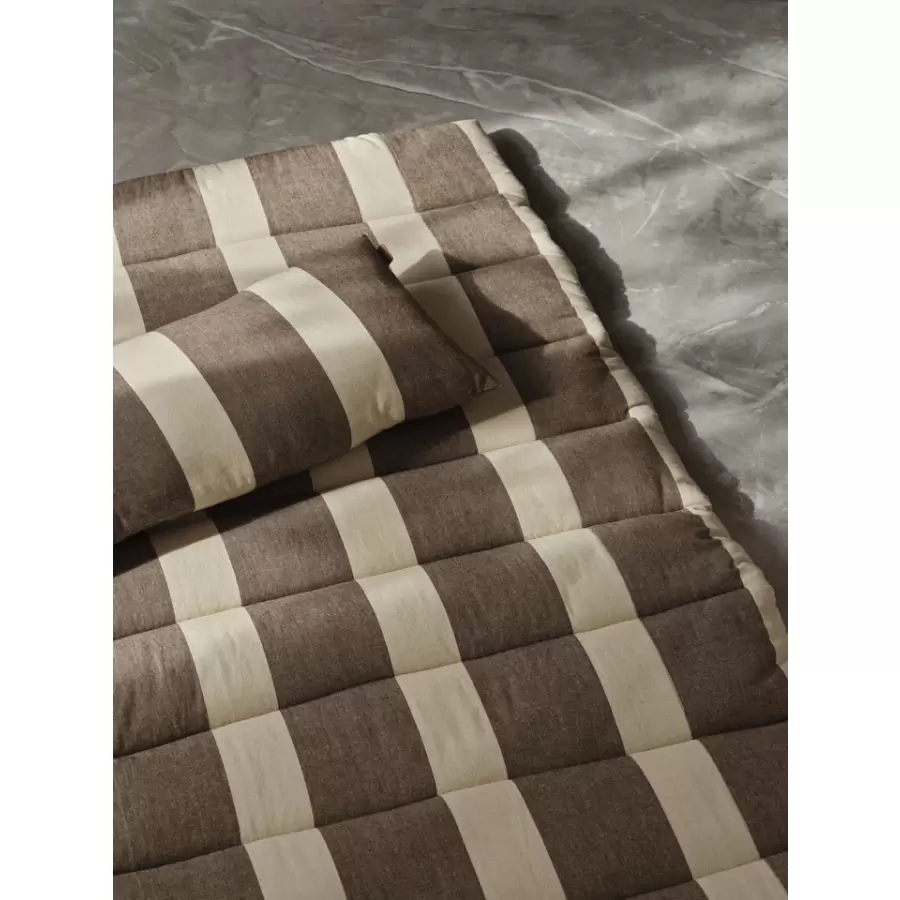 ferm LIVING - Udendørs Pudebetræk Strand 30*72, Carob Brown/Parchment