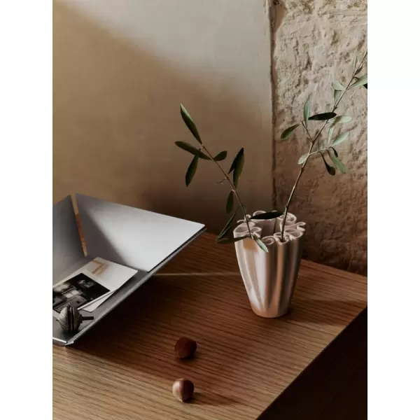 ferm LIVING - Bakke Press High, Aluminium ferm LIVING - Bakke Press High, Aluminium