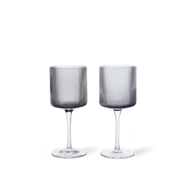 ferm LIVING - 2 stk. Ripple Hvidvinsglas, Smoked Grey