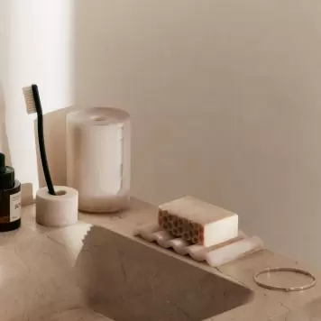 Ferm Living - Mist Lille Tandbørsteholder Ferm Living - Mist Lille Tandbørsteholder