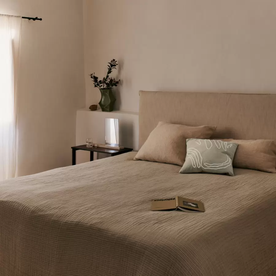 ferm LIVING - Sengetæppe Fino, Tea Green/Sand 240*250