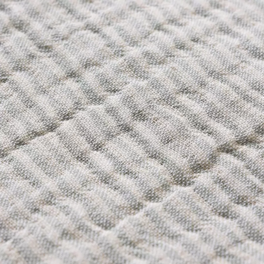 ferm LIVING - Sengetæppe Fino, Tea Green/Sand 240*250