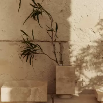 Ferm Living - Vase Hew Travertin Ferm Living - Vase Hew Travertin