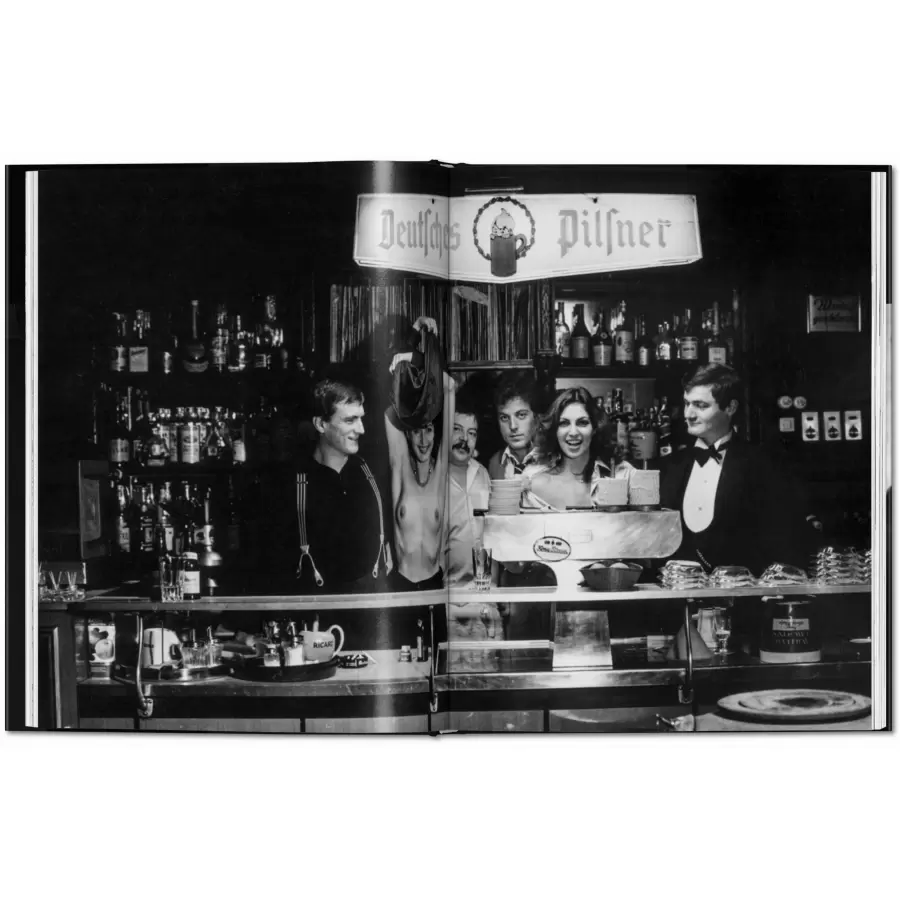 New Mags - Helmut Newton. Berlin, Berlin