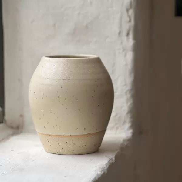 Vangs Keramiske Værksted - Keramik vase hvid