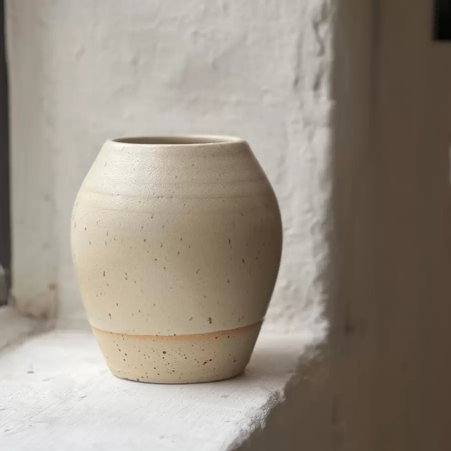 Vangs Keramiske Værksted - Keramik vase hvid
