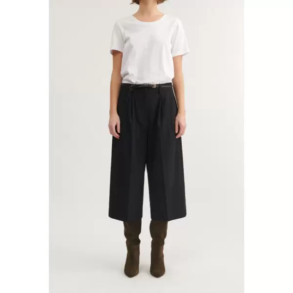Basic Apparel - Marjo Shorts, Sort