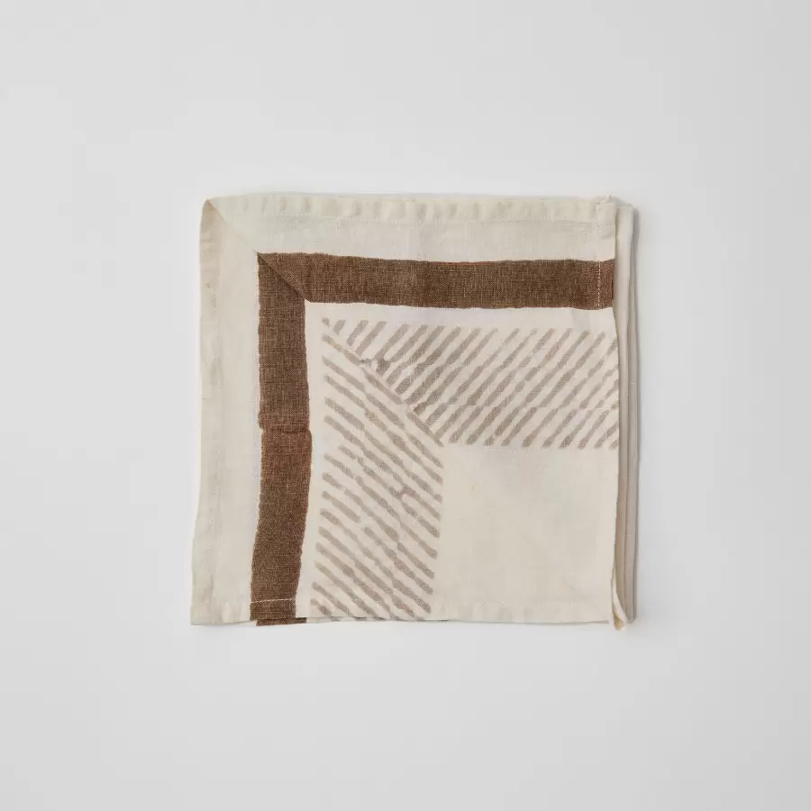 TELL ME MORE - Ella stofserviet, brun