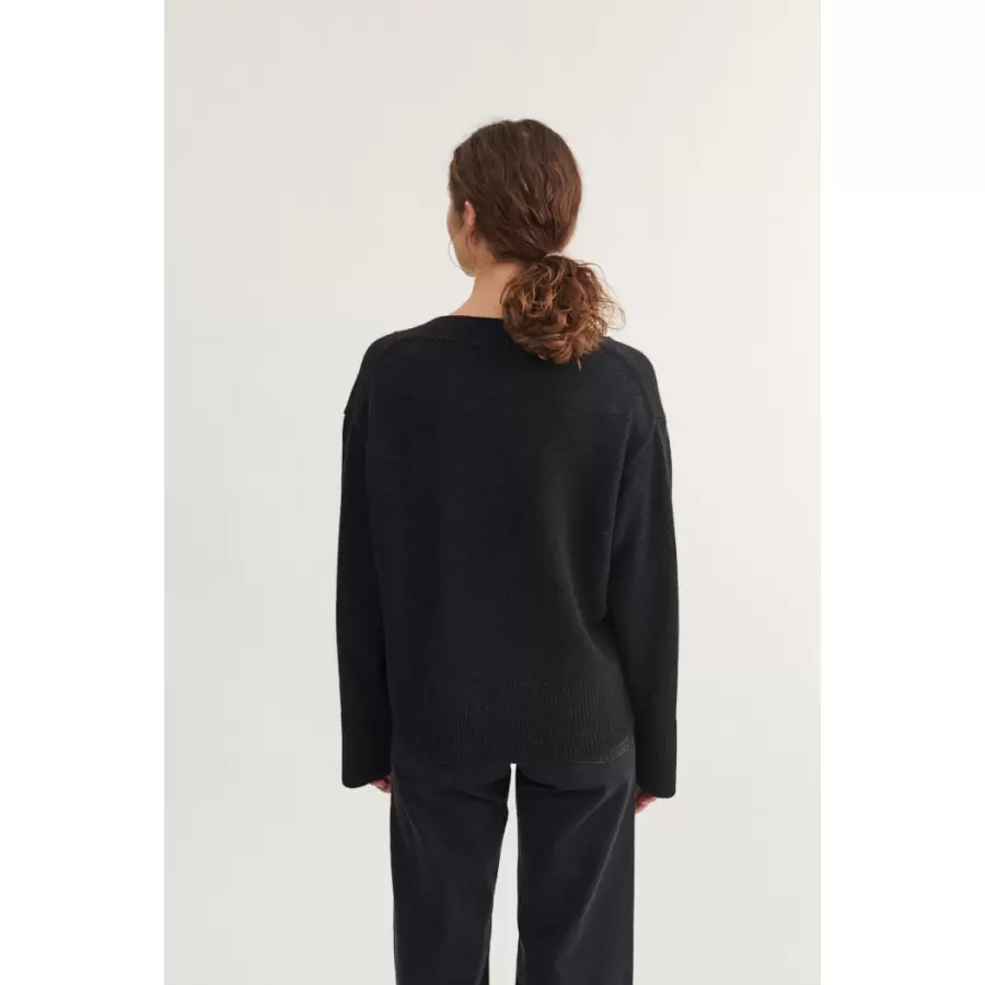 Basic Apparel - Cady V. Neck, Dark Grey Melange