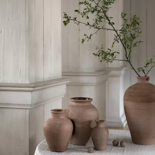 TELL ME MORE - Terracina urn small