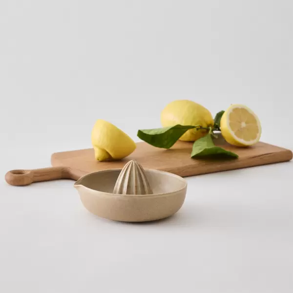 TELL ME MORE - Palermo citron presser Sand