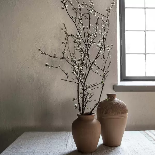 TELL ME MORE - Terracina urn, medium