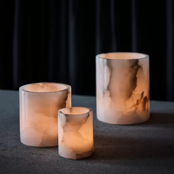 TELL ME MORE - Alabaster Lysestage, Medium