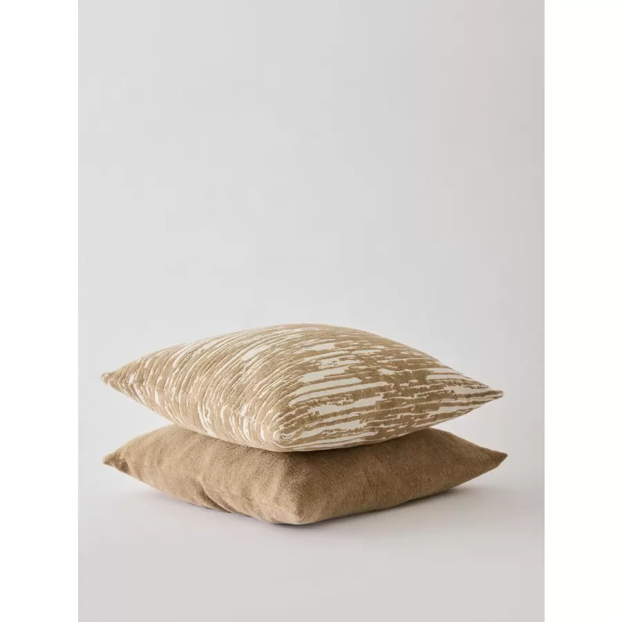 TELL ME MORE - Pudebetræk Matteo, Dark Beige 50*50