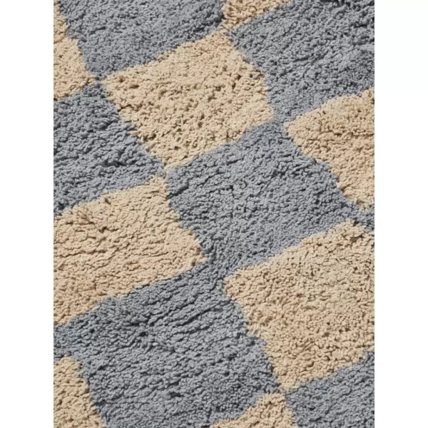ferm LIVING - Mara vaskbart tæppe 80x150 cm.  - Mist Blue/Warm Sand