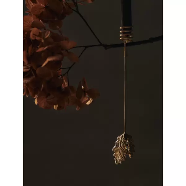 ferm LIVING - 4 stk i sæt -Oak Leaf Christmas Tree Holders, messing