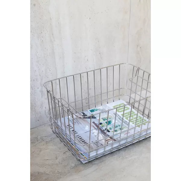 Mette Ditmer - STORE-IT basket, medium W26 x L37 x H20 cm, Chrome