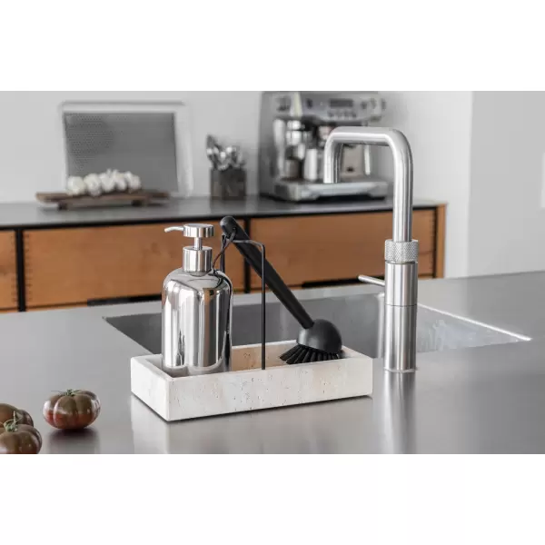 Mette Ditmer - LOTUS dispenser, tall 6 120,00 720,00 Ø7,5 x H18 cm, Chrome