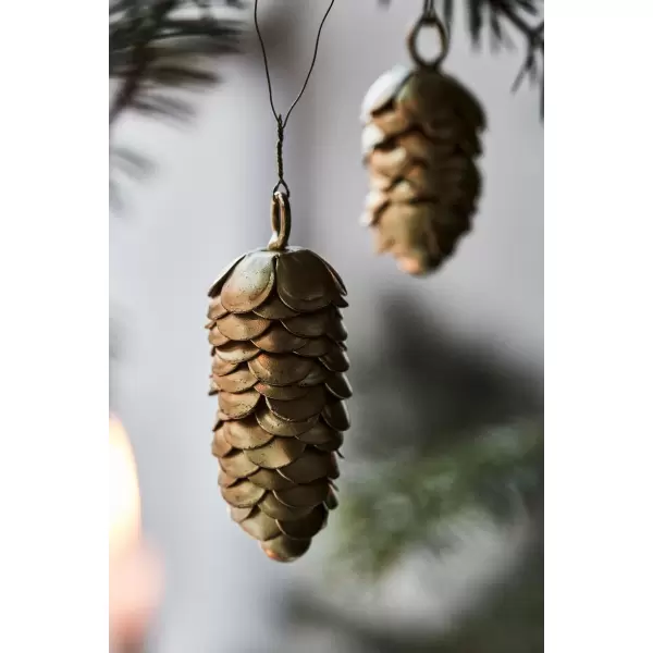 House Doctor - 2 Juleornamenter Cone, Guld