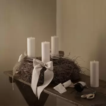 TineK Home - 4 Lysholdere med spyd, Sort Ø:7