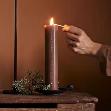 TineK Home - Lysfad Jern, Sort Ø:13*4 TineK Home - Lysfad Jern, Sort Ø:13*4