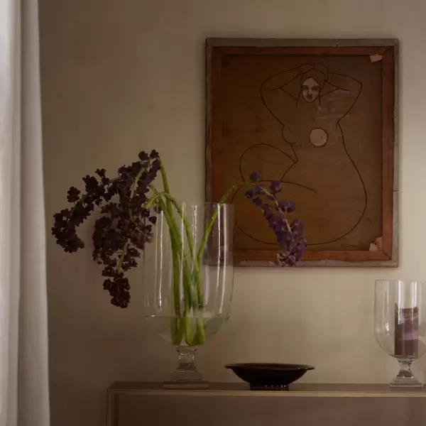 TineK Home -  Glasvase på kvadratisk fod, Klar Ø:25*50 - Hent selv TineK Home -  Glasvase på kvadratisk fod, Klar Ø:25*50 - Hent selv