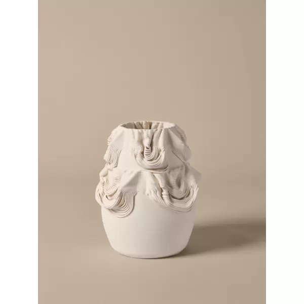ferm LIVING - Vase Drisca, Off White Ø:22*H:23 ferm LIVING - Vase Drisca, Off White Ø:22*H:23