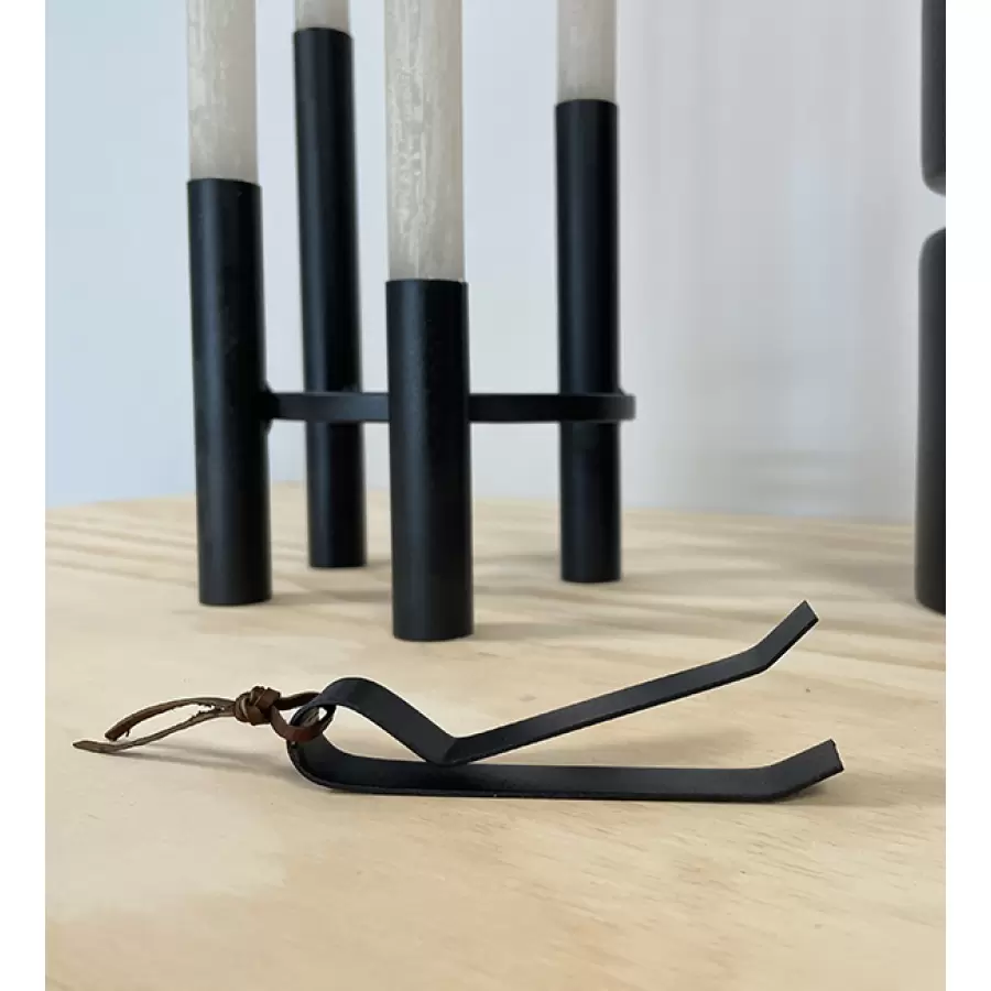 Lübech Living - Vienna candle extinguisher.L16,5xH4 cm. Black.