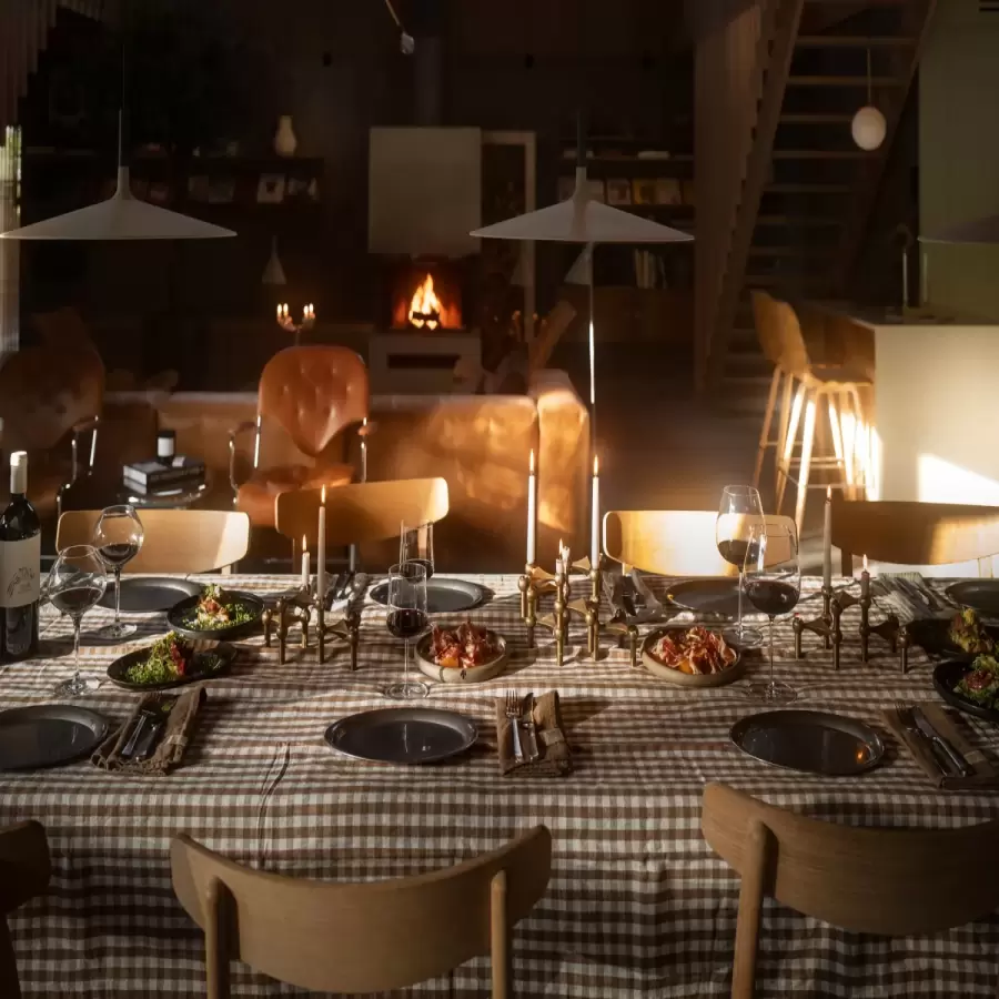 Lovely Linen - Hørdug Misty Square, Almond/Off White 145*380