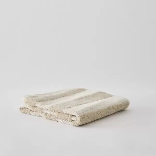 TELL ME MORE - Håndklæde Cleo, Beige 50*70