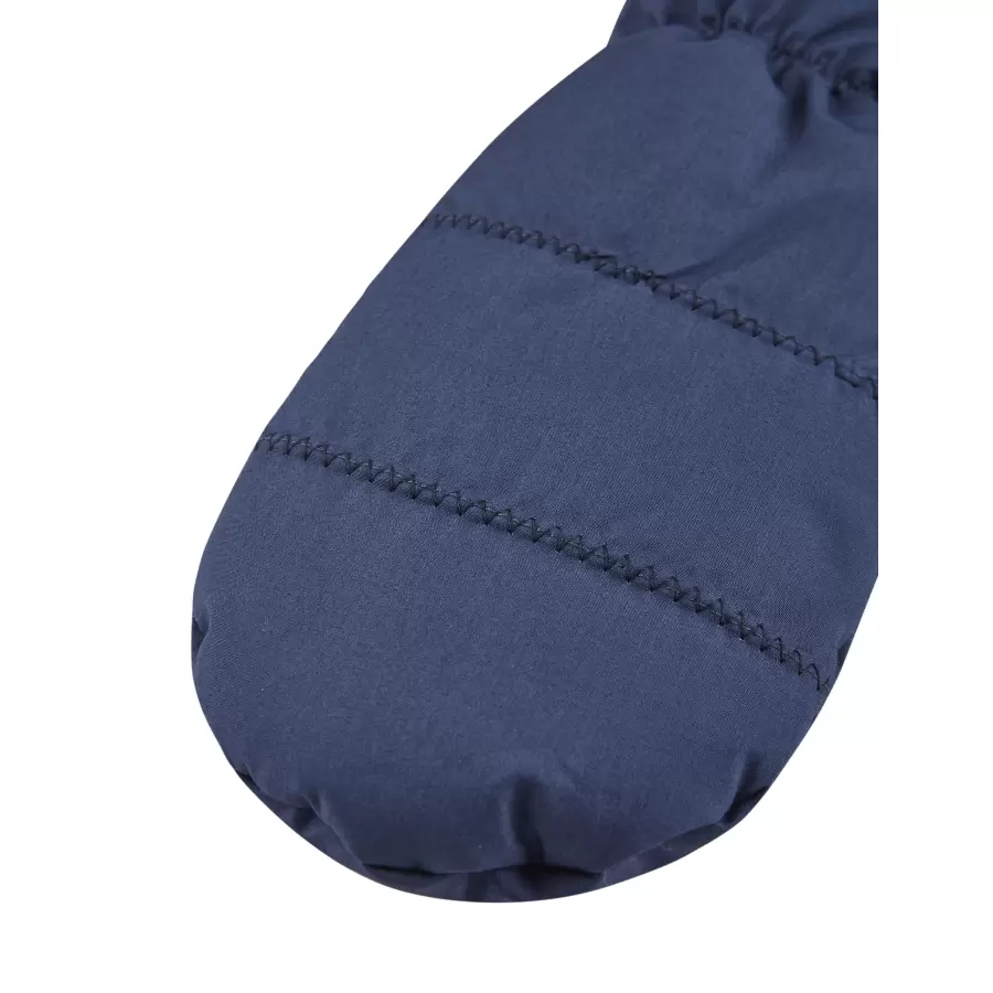 esmé studios - Luffer Malula, Blue Nights