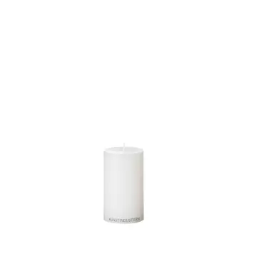 Voksalter lys, hvid Ø7x12 cm. Voksalter lys, hvid Ø7x12 cm.