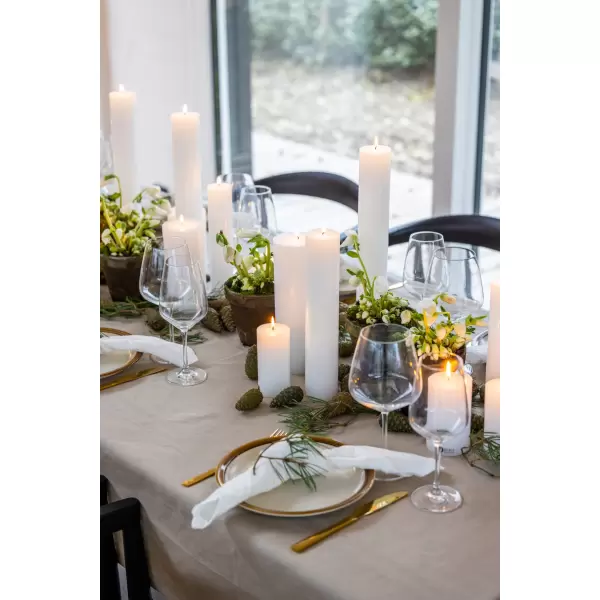 Voksalter lys, hvid Ø7x12 cm. Voksalter lys, hvid Ø7x12 cm.