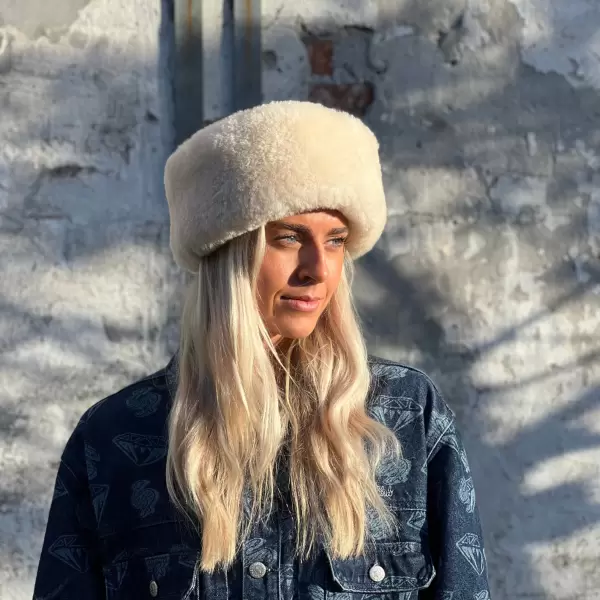 Shepherd - Pelshat/kosakhat - Harka Hat Chestnut