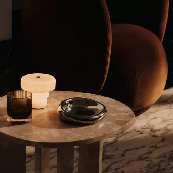 ferm LIVING - 2 stk. Ripple Tumbler Glas, Smoked Grey