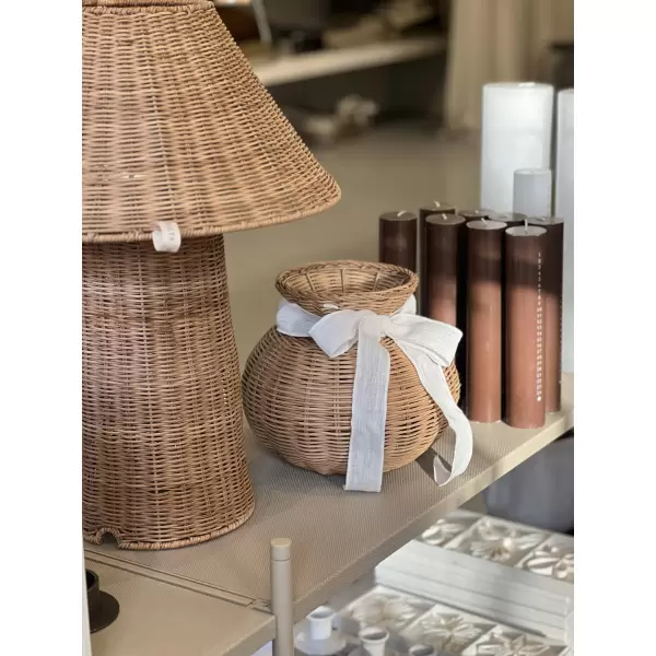 Jou Quilts - Jou Rattan gulvlampe - ca. 60 cm. høj Ø 40 uden fatning og ledning