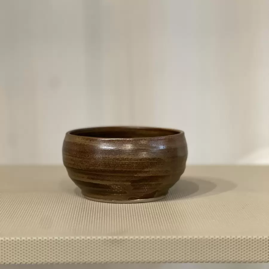 Per Bo - Matcha skål, brun, hånddrejet og håndglaseret