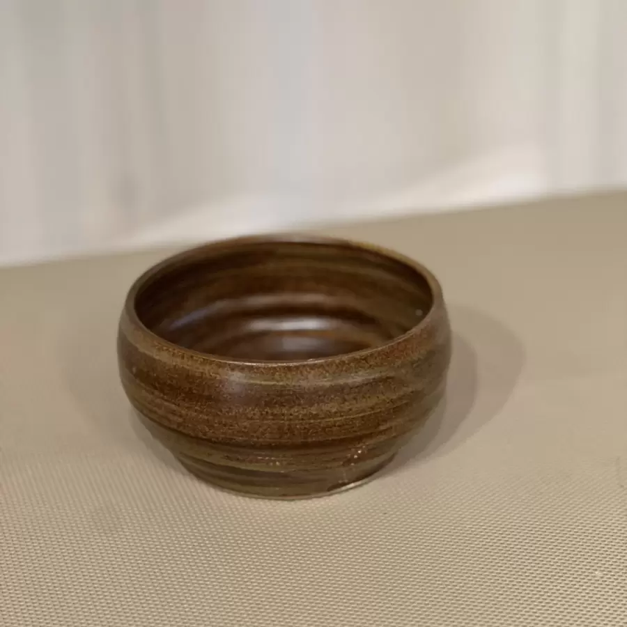 Per Bo - Matcha skål, brun, hånddrejet og håndglaseret