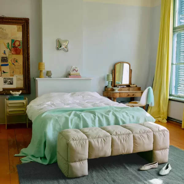 HK living - Puffy lobby bench, pebble - Hent selv!