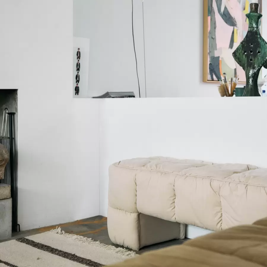 HK living - Puffy lobby bench, pebble - Hent selv!