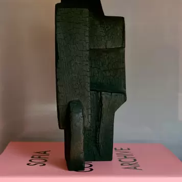 HK living - Burned wooden sculpture