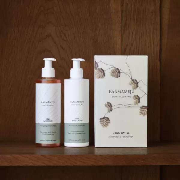 Karmameju - Gaveæske Værdi 408,- HAND RITUAL