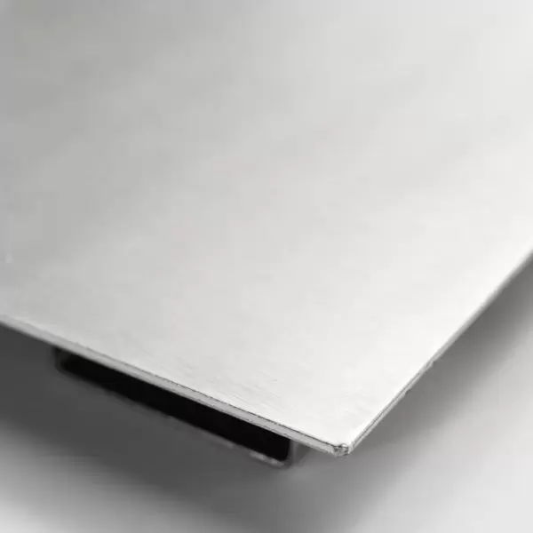 House Doctor - Magnetisk opslagstavle Nema, Børstet Sølvfinish 40*50