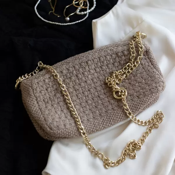 By LOHN - Strikket Clutch Petra, Cross Body Kæde, Tiger Melange