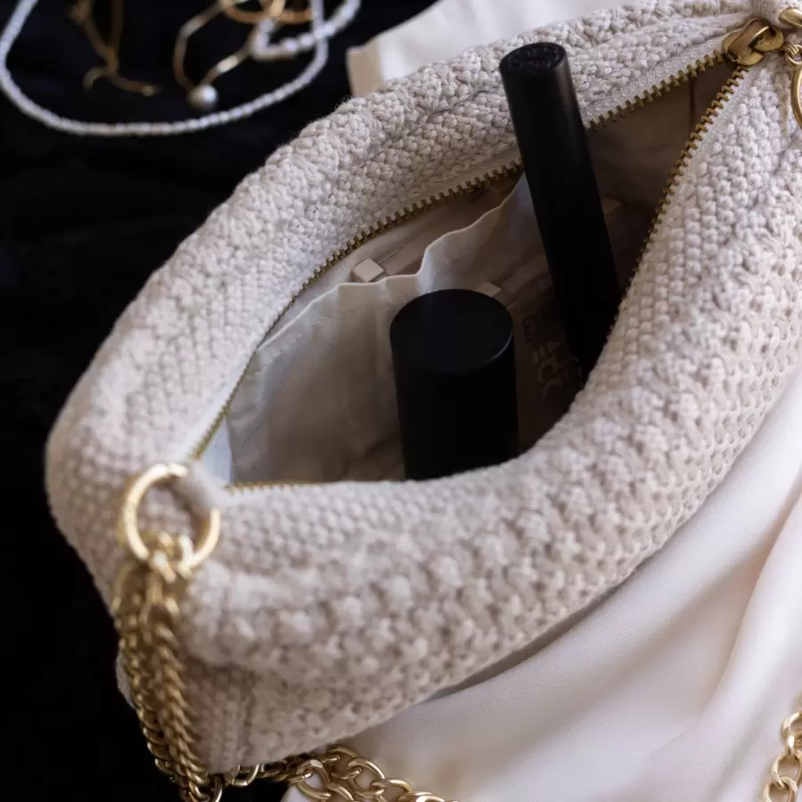 By LOHN - Strikket Clutch Petra, Cross Body Kæde, Beige Melange