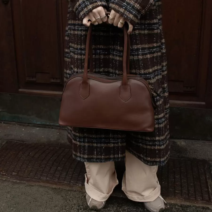 REDESIGNED - Skuldertaske Nynne Big, Brun